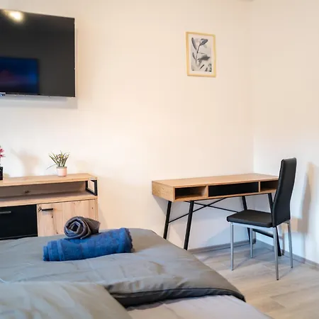 #412 Komfortable, Stilvolle Wohnung Fuer 6 Personen Mülheim an der Ruhr Buitenkant foto