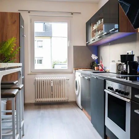 #412 Komfortable, Stilvolle Wohnung Fuer 6 Personen Mülheim an der Ruhr Buitenkant foto