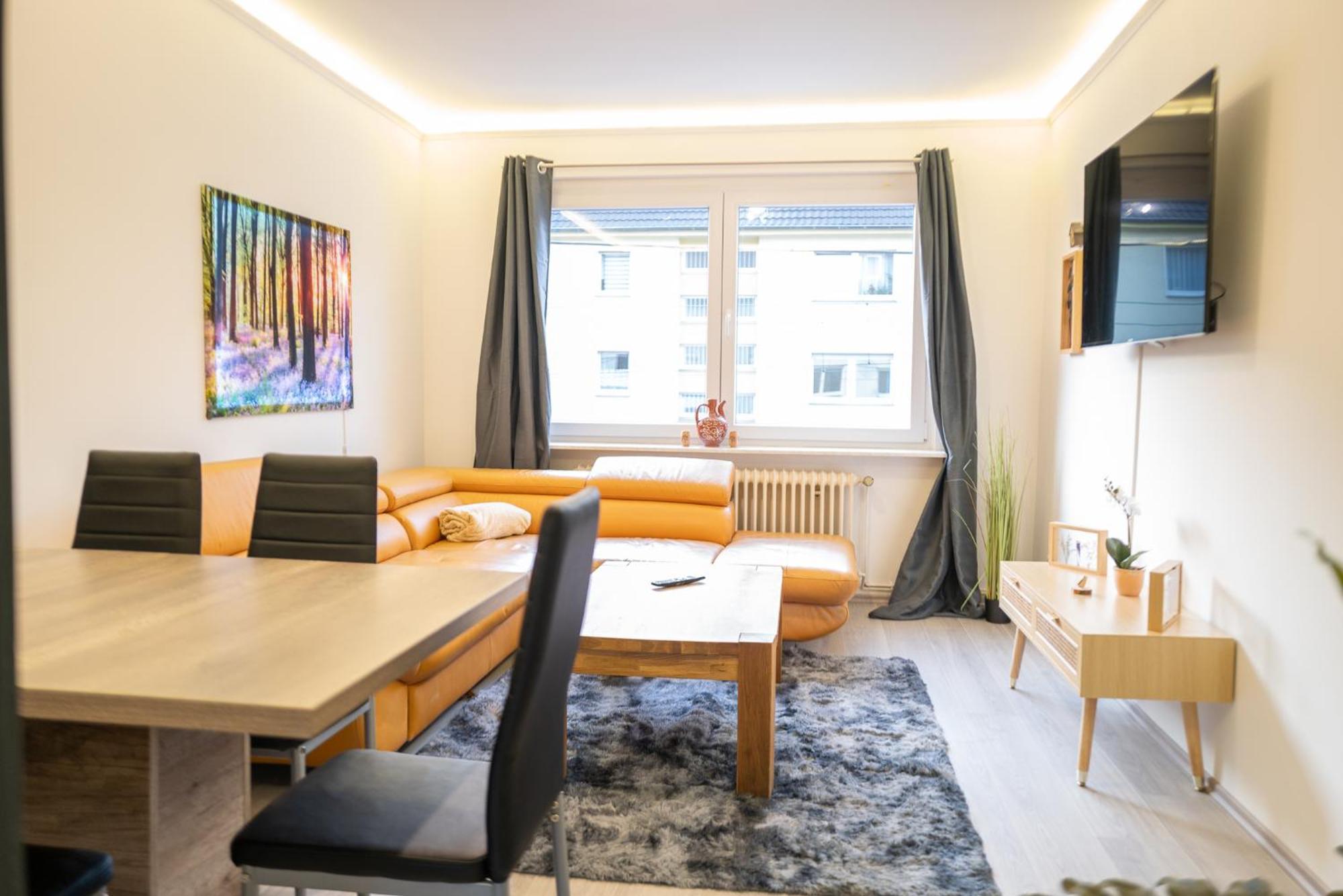 Apartment #412 Komfortable, Stilvolle Fuer 6 Personen Muelheim an der Ruhr